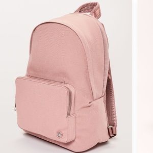 Lululemon Everywhere Backpack 17L